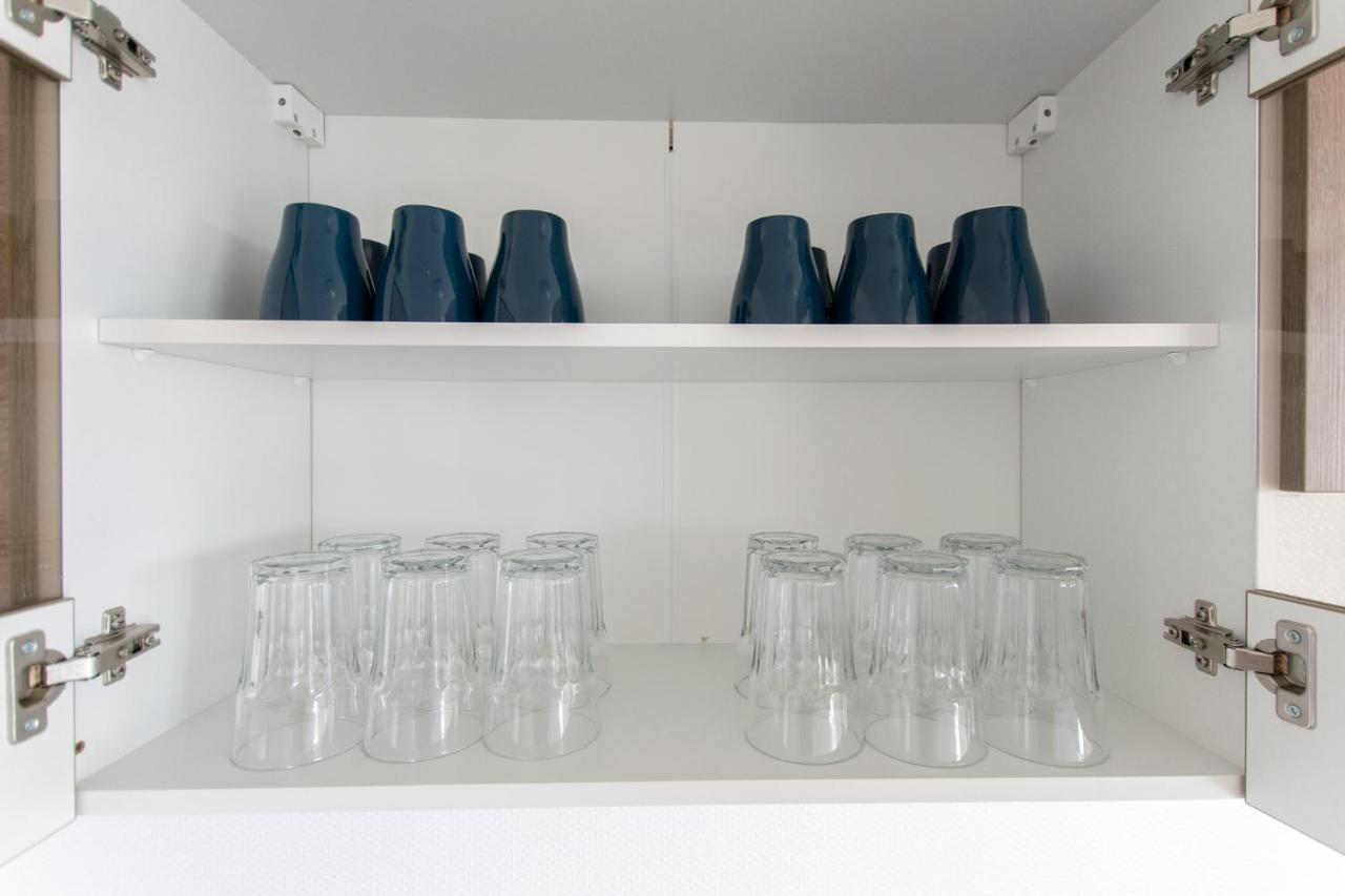 Raj Living - 1 Or 3 Room Apartments - 20 Min Messe Dus And Old Town Dus Dusseldorf Exterior photo
